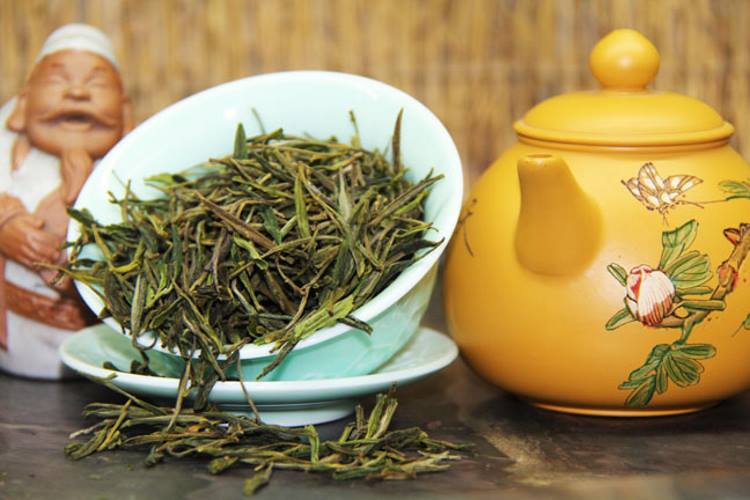 Обзор китайского жёлтого чая Инь Чжень